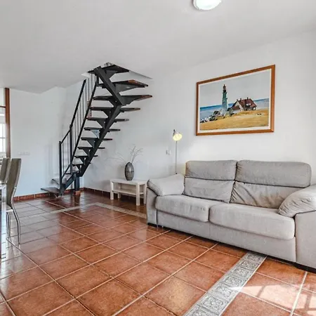 アパート Beautiful Duplex In カジャオ・サルバヘ