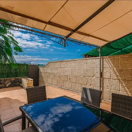 アパート Beautiful Duplex In *